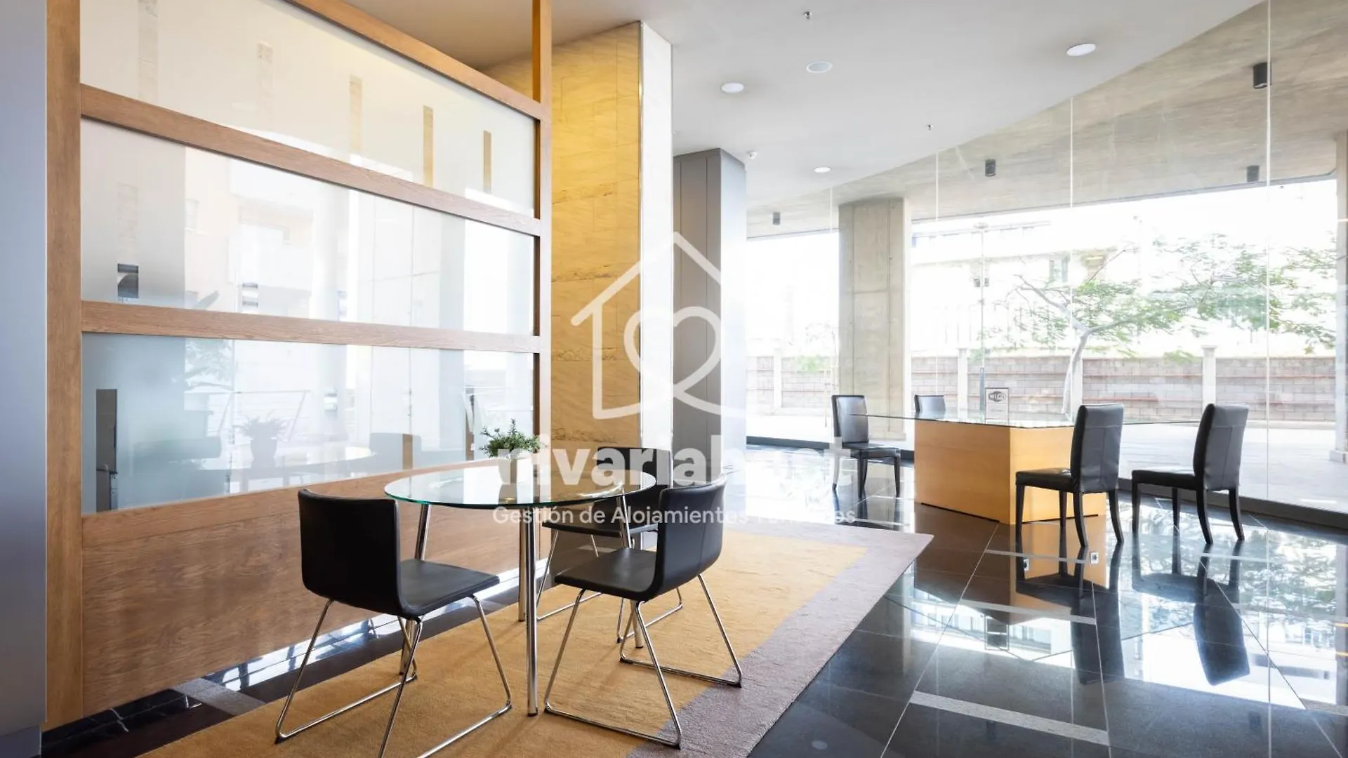 Apartment The Luxe Santa Cruz, By Nivariahost